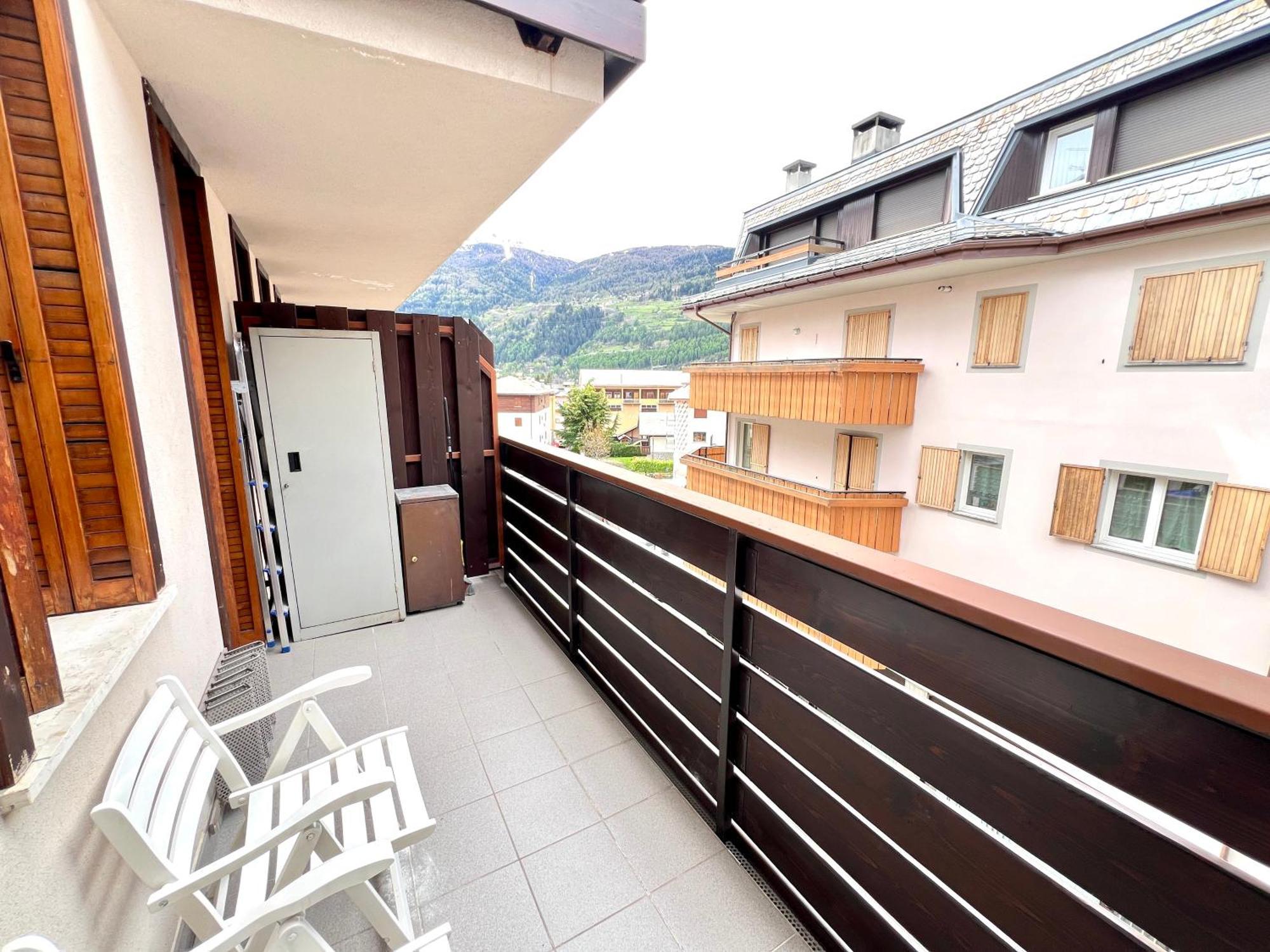 La Casetta Vintage - Central Bormio With Garage Exterior photo